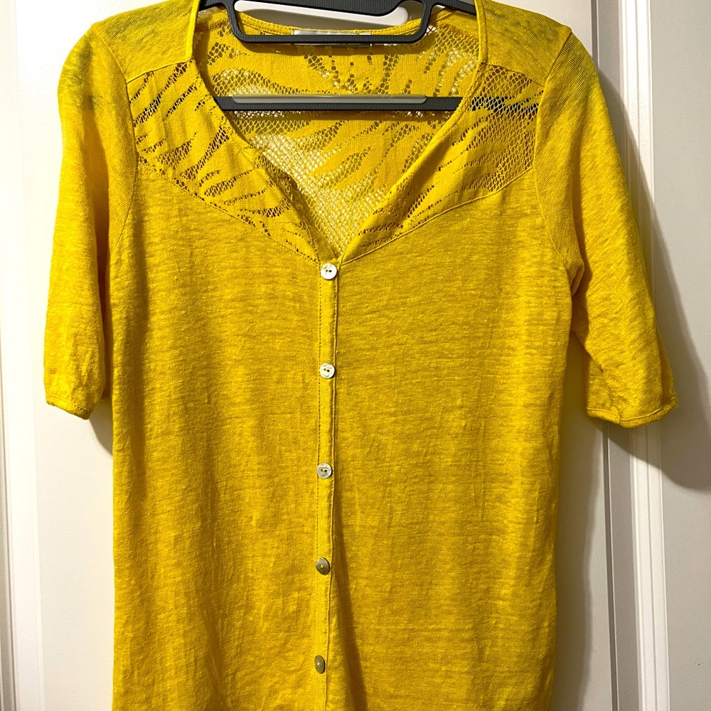 100% Linen knit top.